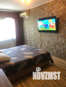 2-к квартира, посуточно, 50м2, 2/5 этаж