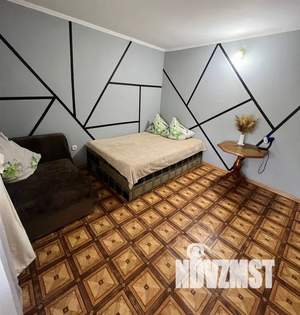 1-к квартира, посуточно, 25м2, 1/2 этаж