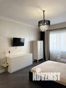 1-к квартира, посуточно, 68м2, 3/5 этаж