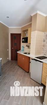Студия квартира, посуточно, 28м2, 1/3 этаж