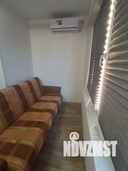 Студия квартира, посуточно, 15м2, 2/2 этаж