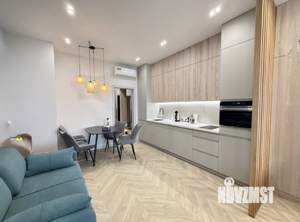 Студия квартира, посуточно, 36м2, 7/9 этаж