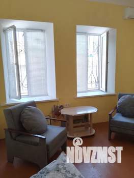 1-к квартира, посуточно, 36м2, 1/1 этаж