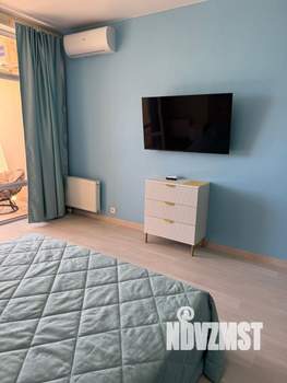 Студия квартира, посуточно, 39м2, 7/10 этаж