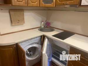 1-к квартира, посуточно, 42м2, 1/10 этаж