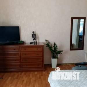 2-к квартира, посуточно, 40м2, 2/2 этаж