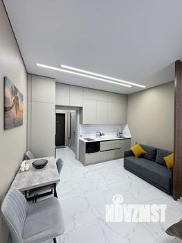 Студия квартира, посуточно, 40м2, 5/10 этаж