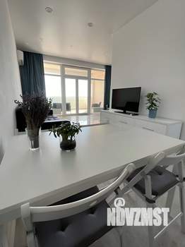 1-к квартира, посуточно, 67м2, 3/9 этаж