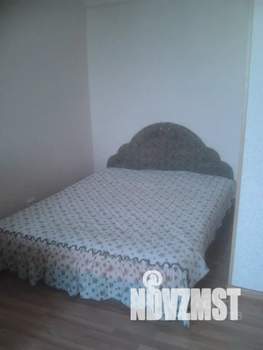 1-к квартира, посуточно, 40м2, 9/9 этаж