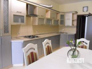 2-к квартира, на длительный срок, 92м2, 2/5 этаж