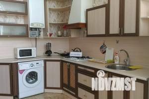 2-к квартира, посуточно, 85м2, 2/2 этаж