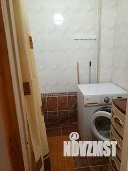 2-к квартира, посуточно, 35м2, 1/5 этаж