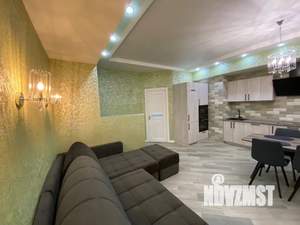 1-к квартира, посуточно, 50м2, 4/5 этаж