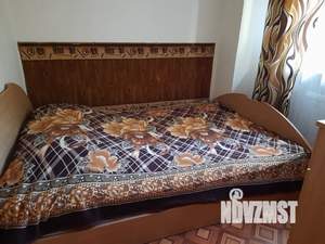 2-к квартира, посуточно, 34м2, -1/2 этаж