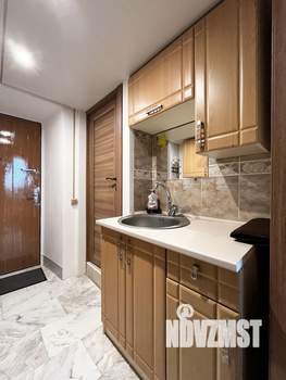 Студия квартира, посуточно, 20м2, 3/3 этаж