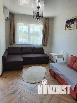 Студия квартира, посуточно, 35м2, 2/2 этаж