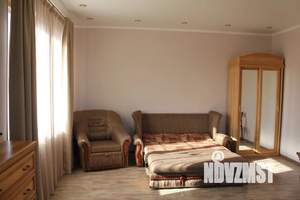 1-к квартира, посуточно, 35м2, 1/2 этаж
