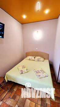 Студия квартира, посуточно, 30м2, 2/2 этаж