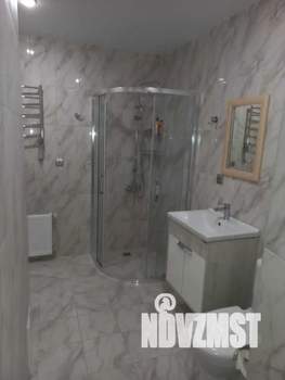 1-к квартира, посуточно, 53м2, 1/1 этаж