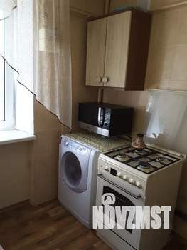 2-к квартира, посуточно, 42м2, 3/4 этаж