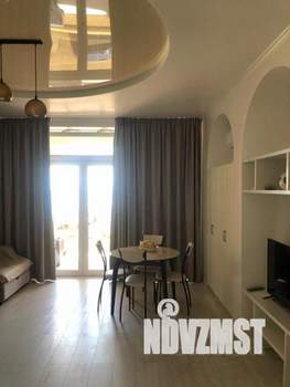 1-к квартира, посуточно, 63м2, 1/1 этаж