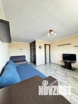 1-к квартира, посуточно, 37м2, 6/9 этаж