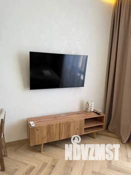 Студия квартира, посуточно, 38м2, 6/9 этаж