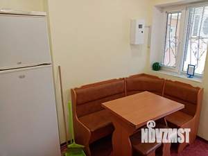 2-к квартира, посуточно, 44м2, 1/2 этаж