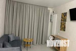 1-к квартира, посуточно, 37м2, 1/2 этаж