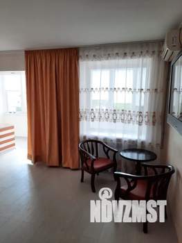 1-к квартира, посуточно, 40м2, 4/9 этаж