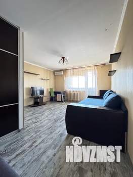 1-к квартира, посуточно, 37м2, 6/9 этаж