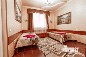 2-к квартира, посуточно, 40м2, 1/1 этаж