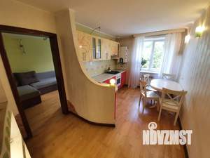 3-к квартира, посуточно, 80м2, 2/5 этаж