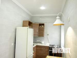 1-к квартира, посуточно, 32м2, 1/2 этаж