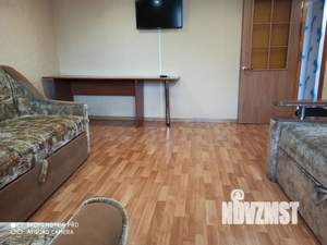 2-к квартира, посуточно, 50м2, 3/3 этаж