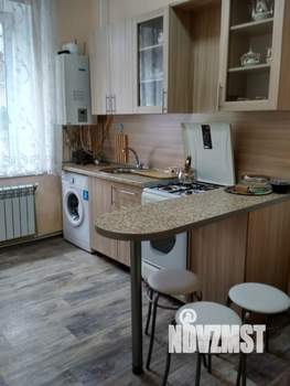 1-к квартира, посуточно, 38м2, 1/2 этаж