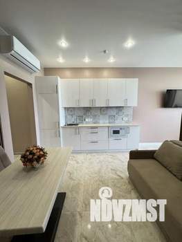 1-к квартира, посуточно, 50м2, 5/8 этаж