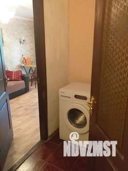 Студия квартира, посуточно, 55м2, 1/5 этаж