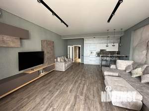 1-к квартира, посуточно, 63м2, 2/9 этаж