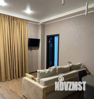 1-к квартира, посуточно, 48м2, 3/3 этаж