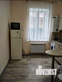 1-к квартира, посуточно, 38м2, 1/2 этаж