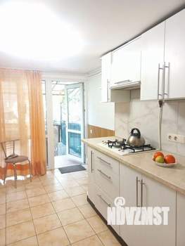 2-к квартира, посуточно, 50м2, 1/1 этаж