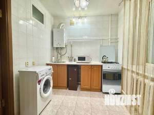 1-к квартира, посуточно, 42м2, 3/5 этаж