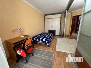 3-к квартира, посуточно, 100м2, 2/4 этаж