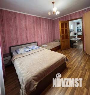 4-к квартира, посуточно, 70м2, 2/2 этаж