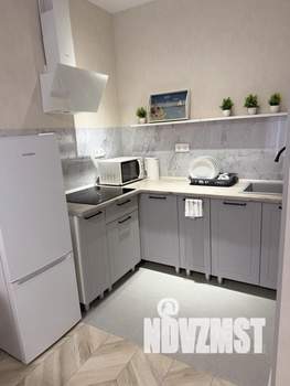 1-к квартира, посуточно, 37м2, 1/1 этаж