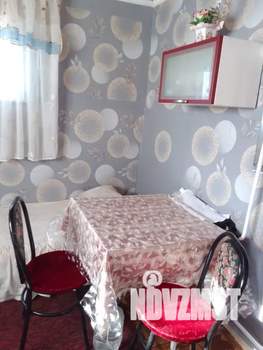 3-к квартира, посуточно, 52м2, 2/2 этаж