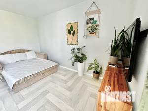 1-к квартира, посуточно, 35м2, 6/9 этаж