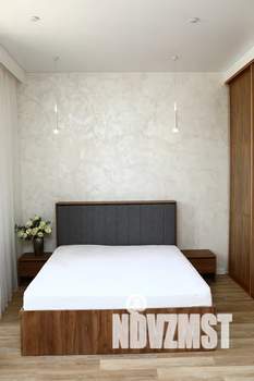 Студия квартира, посуточно, 50м2, 1/9 этаж