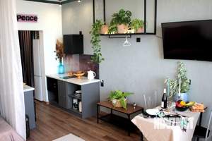 Студия квартира, посуточно, 36м2, 3/9 этаж